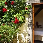 Masoe Des Chatards 3*