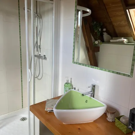 Masoe Des Chatards Bed & Breakfast 3*