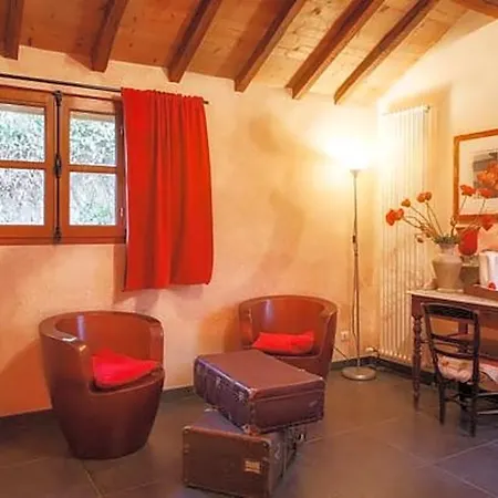 Masoe Des Chatards Bed & Breakfast 3*