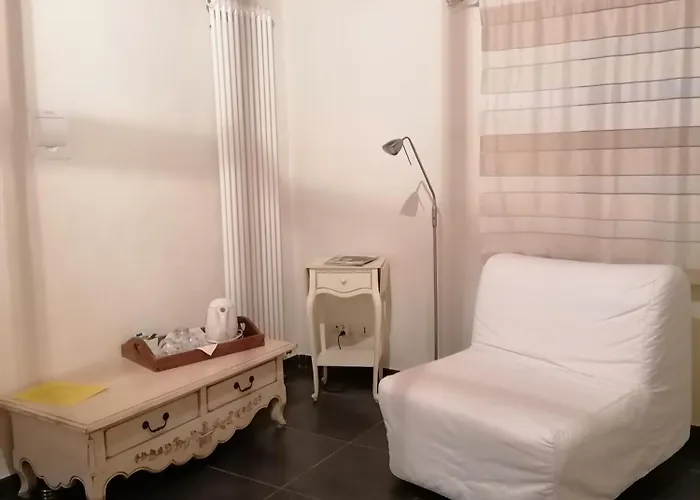 Masoe Des Chatards Panzió 3*