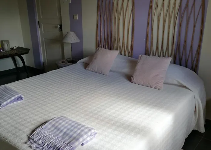 Masoe Des Chatards Panzió Neuilly-le-Réal