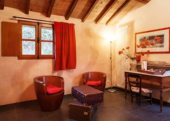 Masoe Des Chatards 3* Neuilly-le-Réal