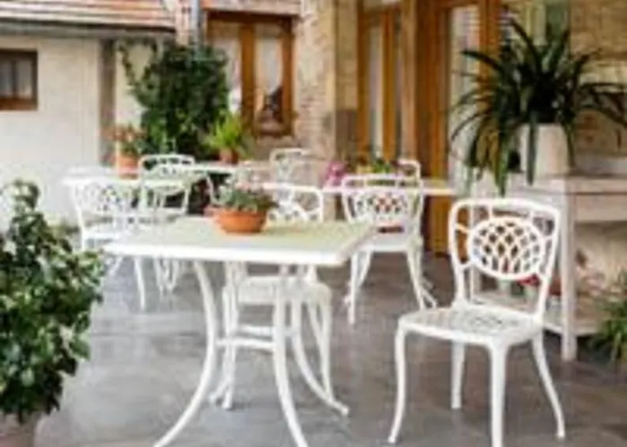 Masoe Des Chatards Neuilly-le-Real